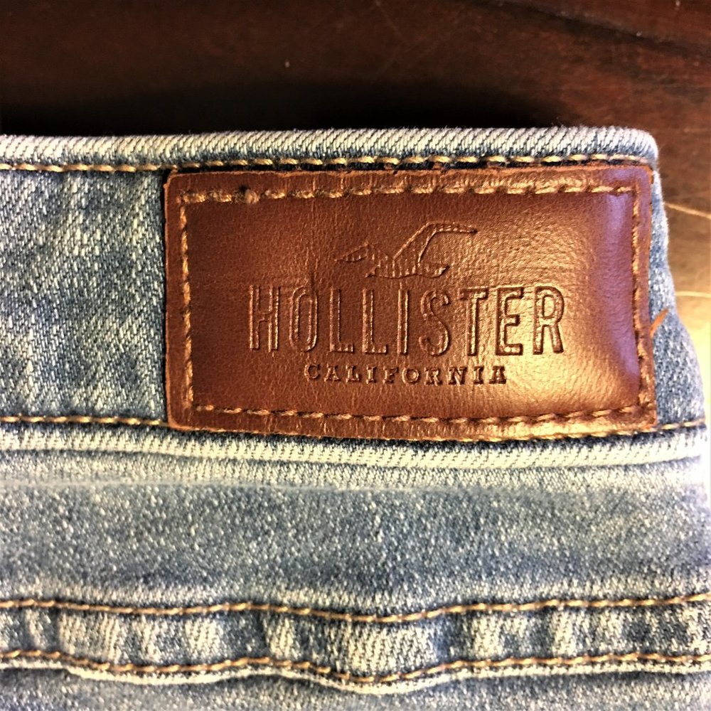 HOLLISTER High Rise Super Skinny Ripped Jeans | 1R - Picture 11 of 15